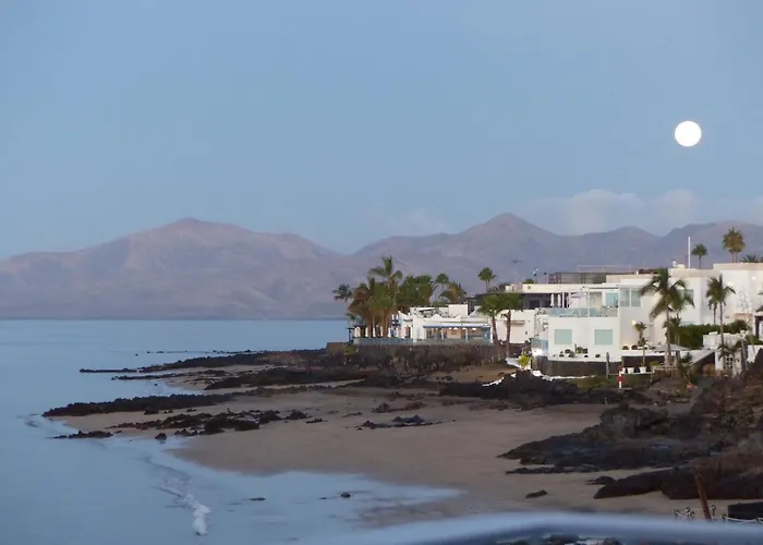 Luxury Sea Front Caleton 40 Villa