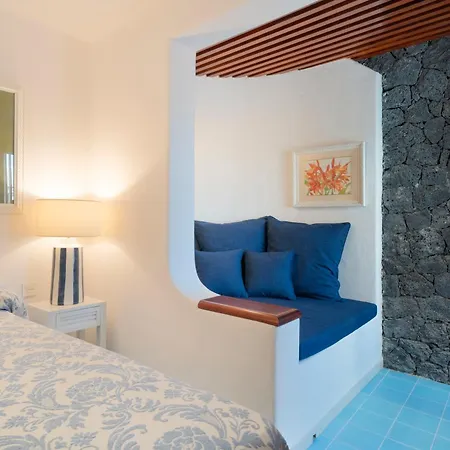 Luxury Sea Front Caleton 40 * Puerto del Carmen (Lanzarote)